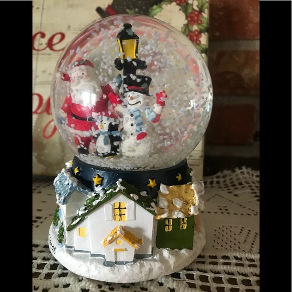 Rare Night Before Christmas Musical Snow Globe - Picture 4 of 8